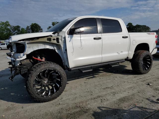2020 Toyota Tundra Crewmax Sr5