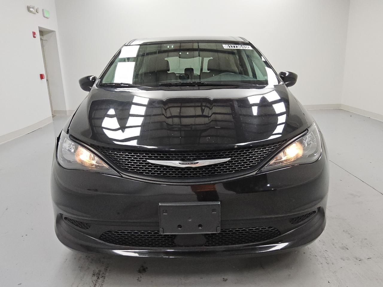 CHRYSLER MINIVAN 2023 VIN 2C4RC1CG2PR515563 zdjęcie 5