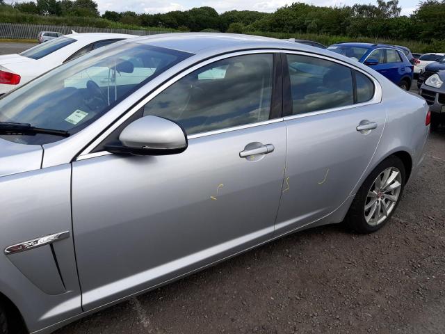 2014 JAGUAR XF LUXURY