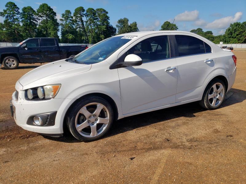  CHEVROLET SONIC 2014 Белый