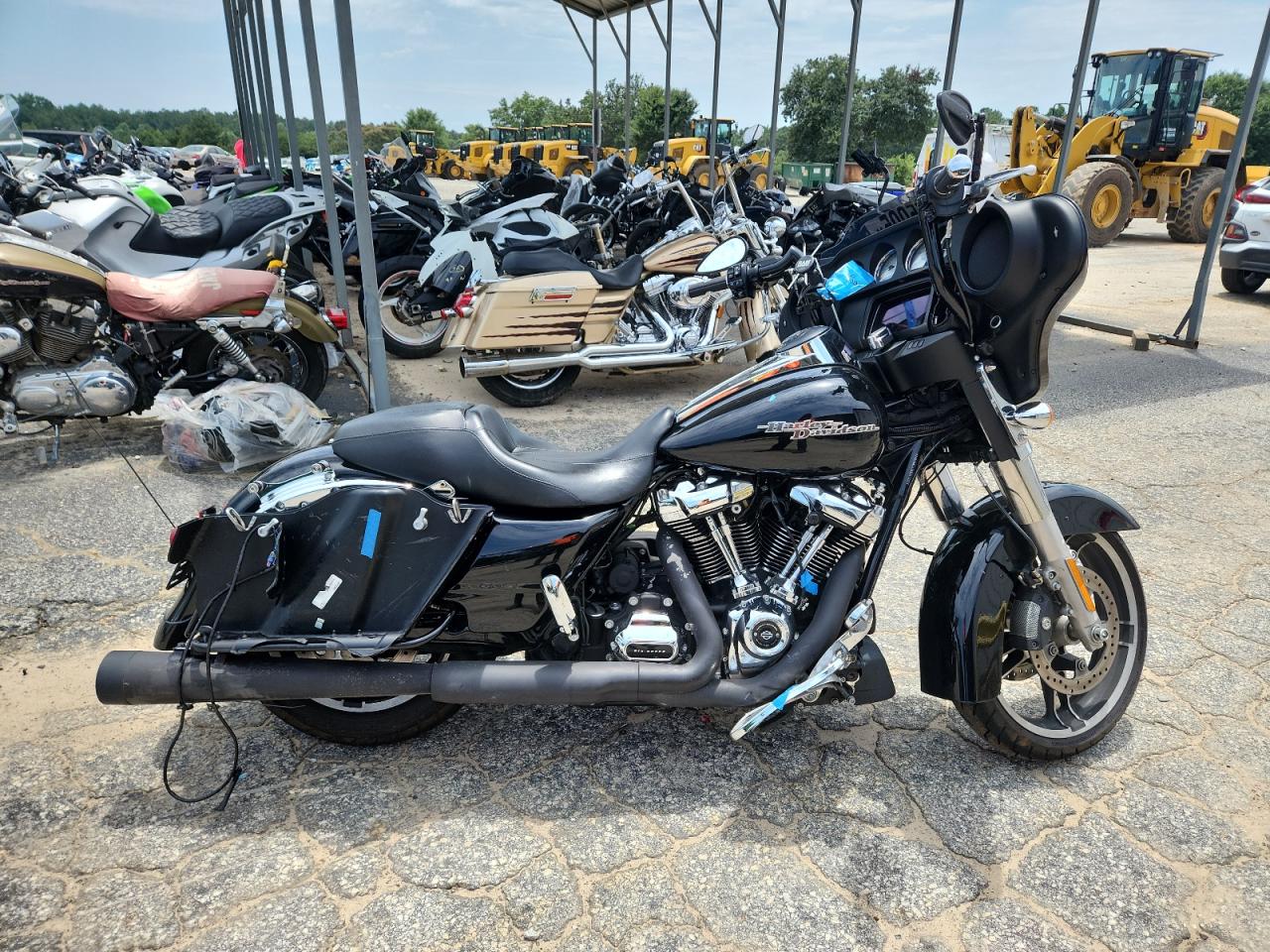 HARLEY-DAVIDSON FL 2019 VIN 1HD1KBC12KB647553