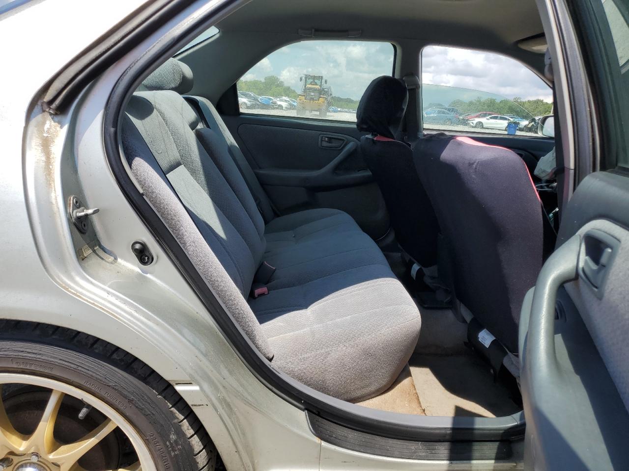 2000 Toyota Camry Ce VIN: 4T1BE32K43U695067 Lot: 59036365
