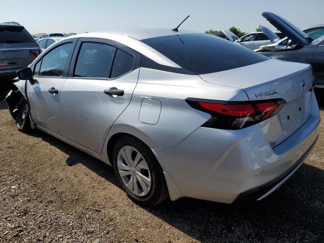  NISSAN VERSA 2020 Серебристый