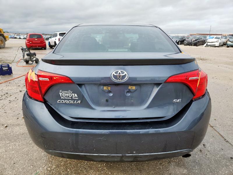  TOYOTA COROLLA 2017 Серый