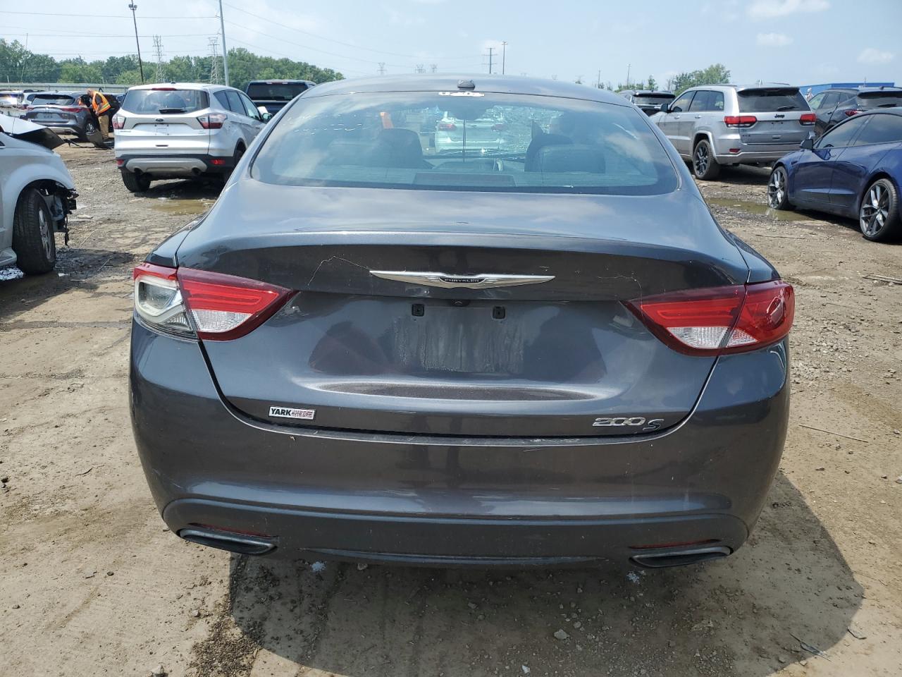 2015 Chrysler 200 S VIN: 1C3CCCBB8FN759936 Lot: 62585775