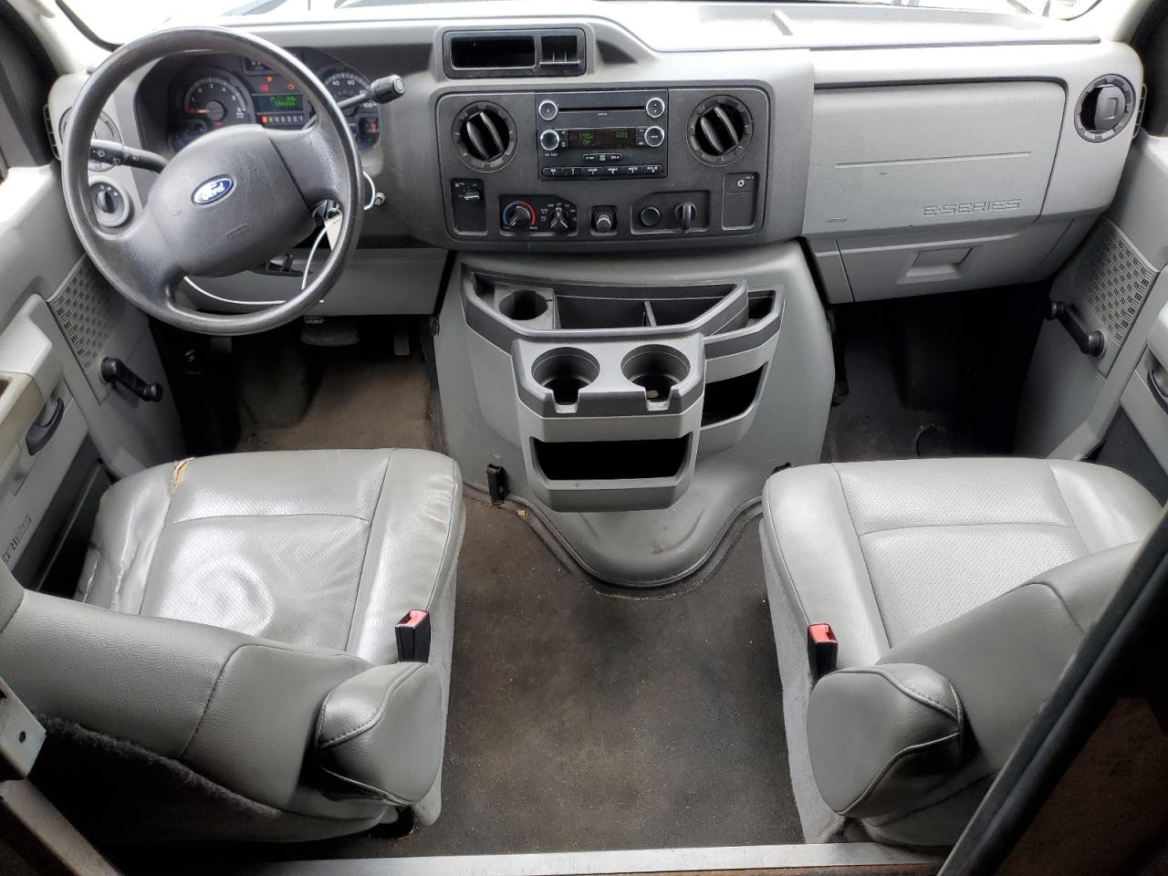 2010 Ford Econoline E350 Super Duty Cutaway Van VIN: 1FDWE3FL7ADA89005 Lot: 62634855