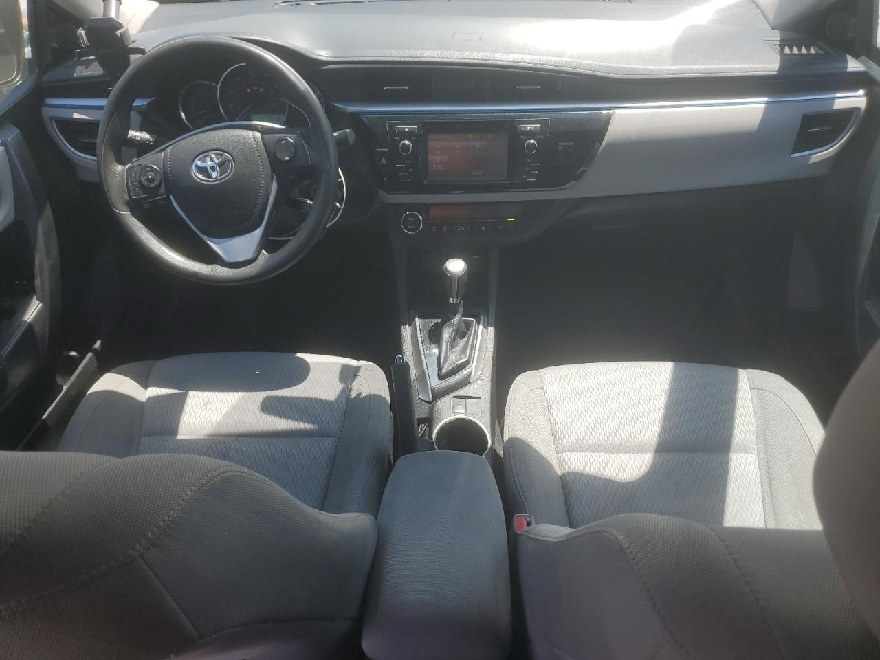 2016 Toyota Corolla L VIN: 5YFBURHE3GP470461 Lot: 63080175
