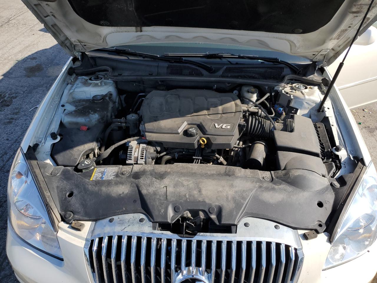 2010 Buick Lucerne Cxl VIN: 1G4HD5E10AU114494 Lot: 62086915