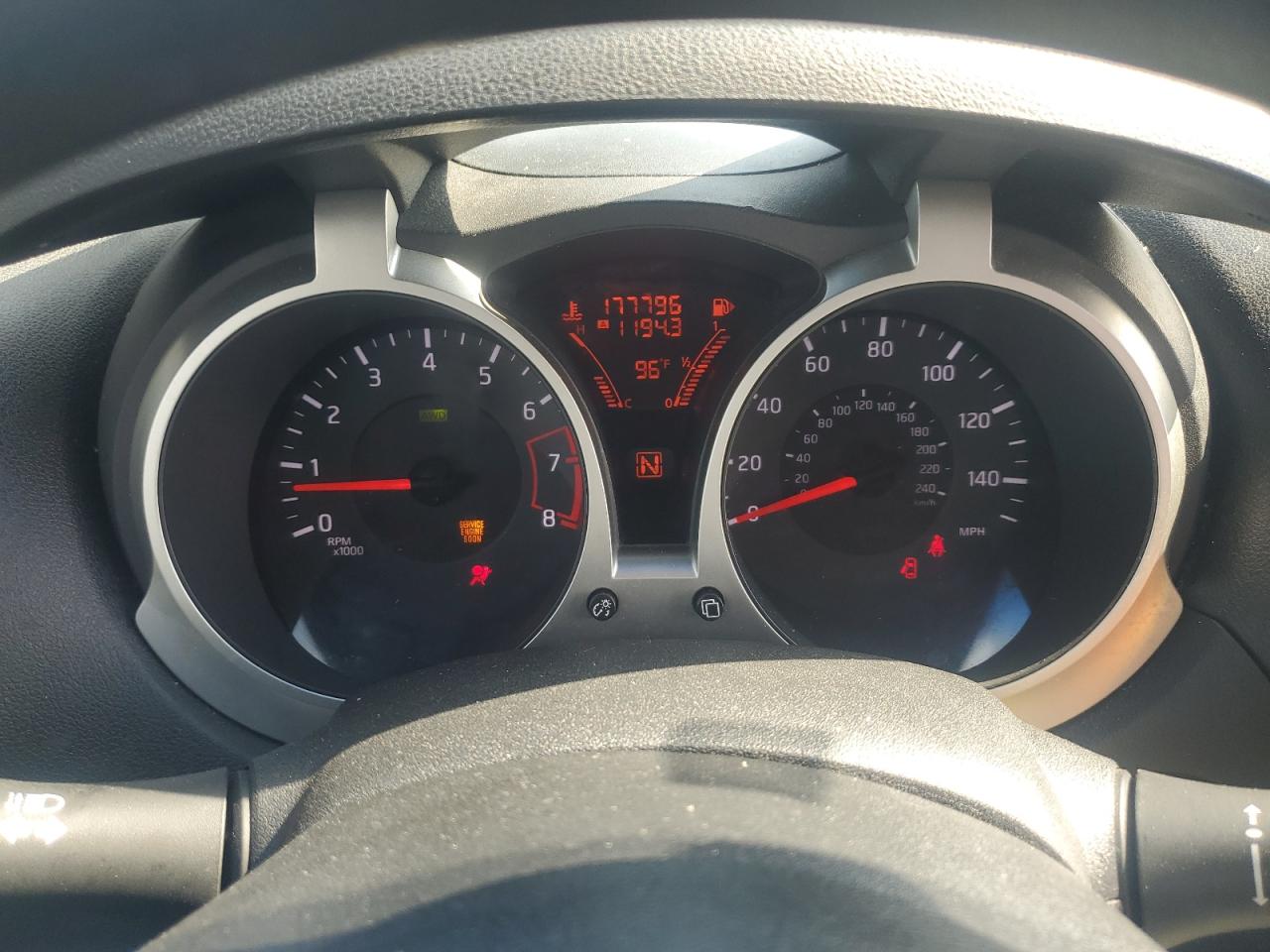 2014 Nissan Juke S VIN: JN8AF5MV6ET358154 Lot: 62198945