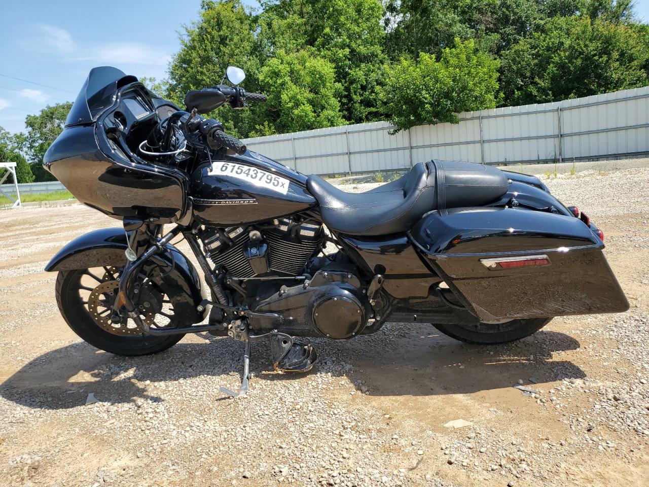 HARLEY-DAVIDSON FL 2018 VIN 1HD1KTC32JB677030 zdjęcie 3