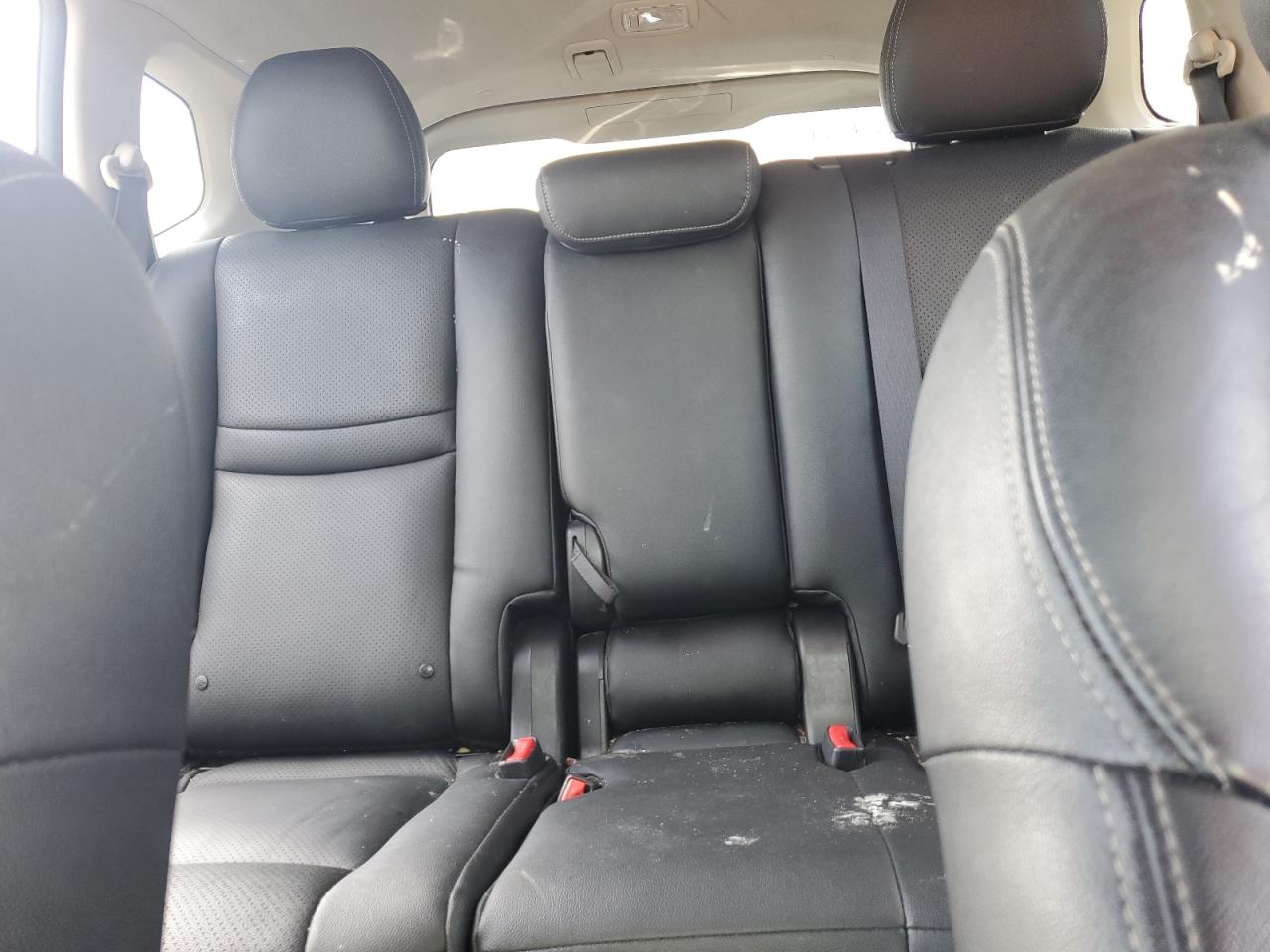 2019 Nissan Rogue S VIN: JN8AT2MT1KW502662 Lot: 62758115