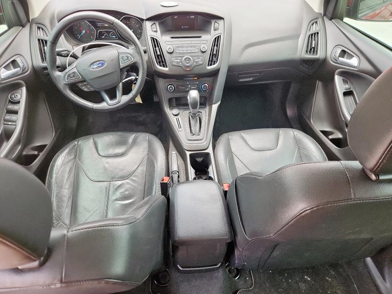  FORD FOCUS 2016 Czerwony