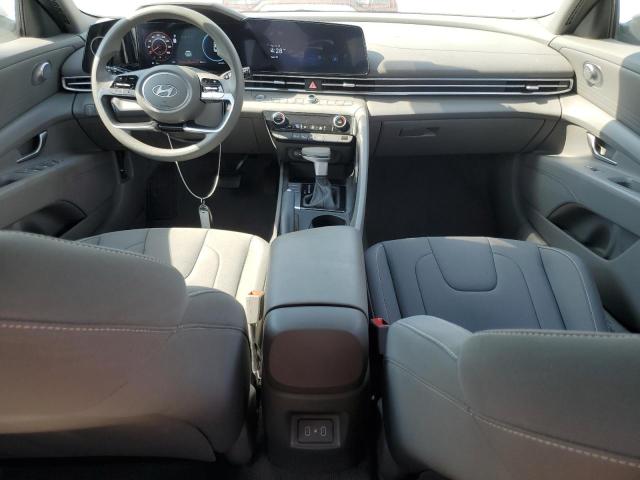  HYUNDAI ELANTRA 2024 Белы