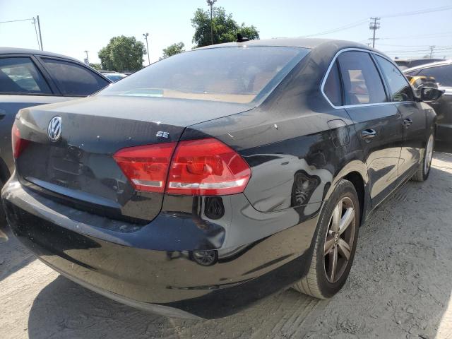  VOLKSWAGEN PASSAT 2012 Szary