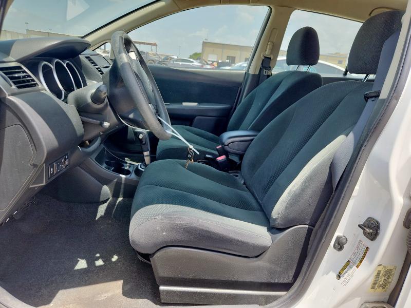  NISSAN VERSA 2012 Белы