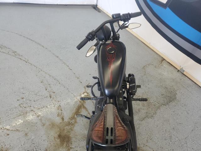  HARLEY-DAVIDSON XL 2012 Чорний