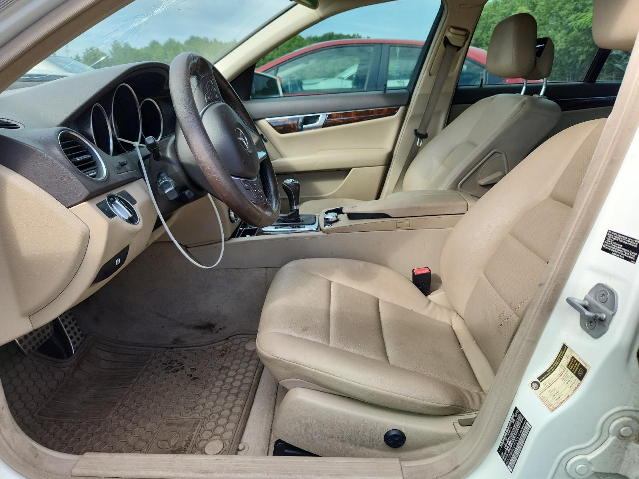 2012 Mercedes-Benz C 300 4Matic VIN: WDDGF8BB6CR233512 Lot: 60822185