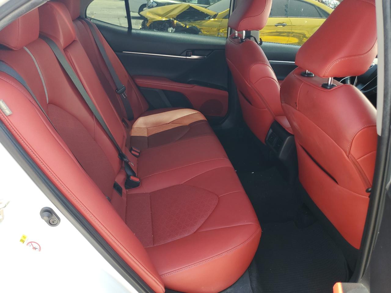 TOYOTA CAMRY 2019 VIN 4T1B61HK9KU225480 фото 10