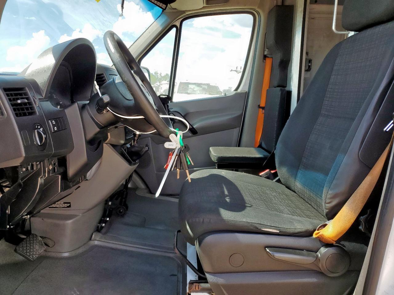 2014 Mercedes-Benz Sprinter 2500 VIN: WD3PE8DE4E5901686 Lot: 62676945