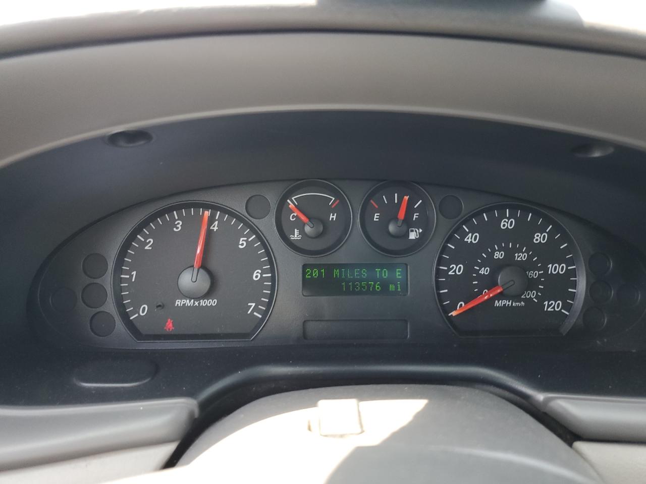 2005 Ford Taurus Se VIN: 1FAFP532X5A236713 Lot: 61955525