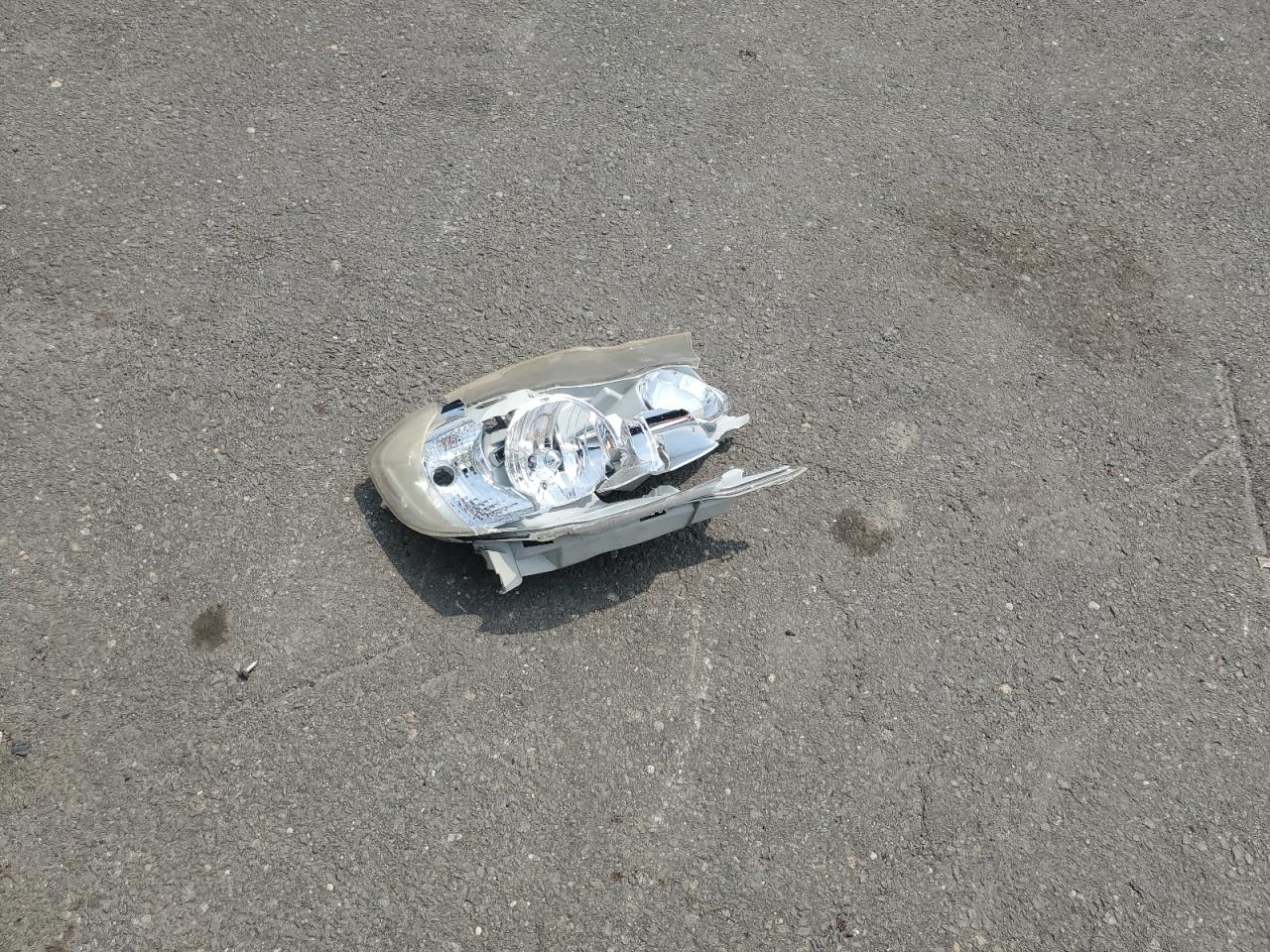 2005 Toyota Corolla Ce VIN: 2T1BR32E35C553232 Lot: 60236425