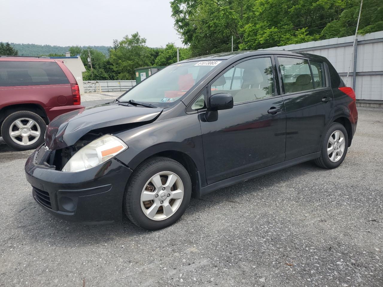 2009 Nissan Versa S продається в Grantville, PA - Front End