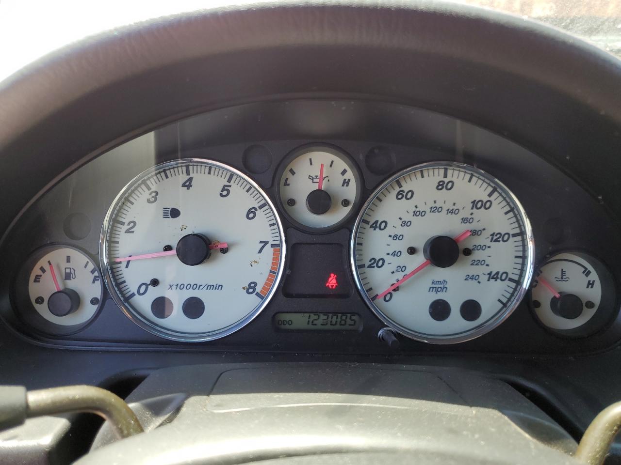 2001 Mazda Mx-5 Miata Base VIN: JM1NB353710216031 Lot: 63120105