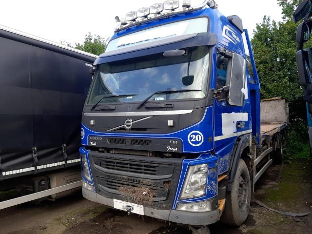 2015 VOLVO FM