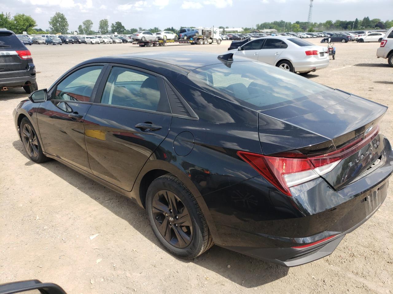 HYUNDAI ELANTRA 2022 VIN KMHLM4AG3NU248694 zdjęcie 2