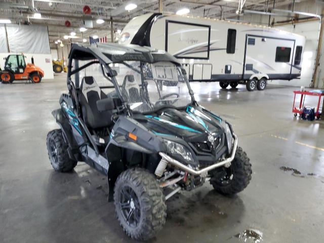 2016 CFMOTO ZFORCE 800  