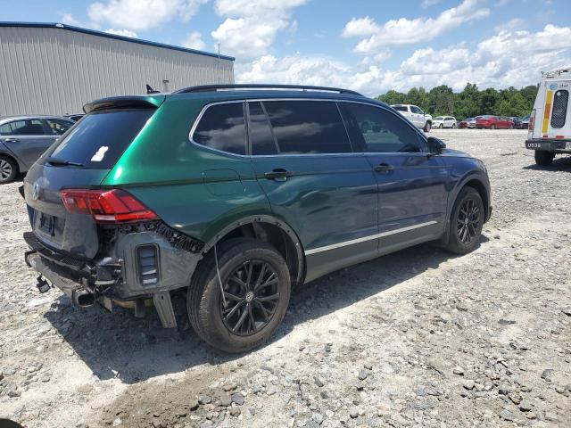  VOLKSWAGEN TIGUAN 2021 Зеленый