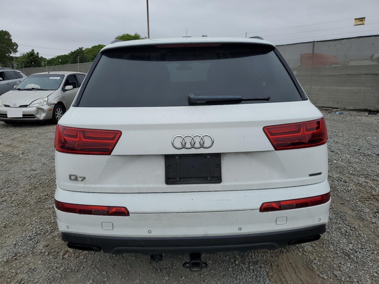 AUDI Q7 2019 VIN WA1LAAF70KD047717 фото 6