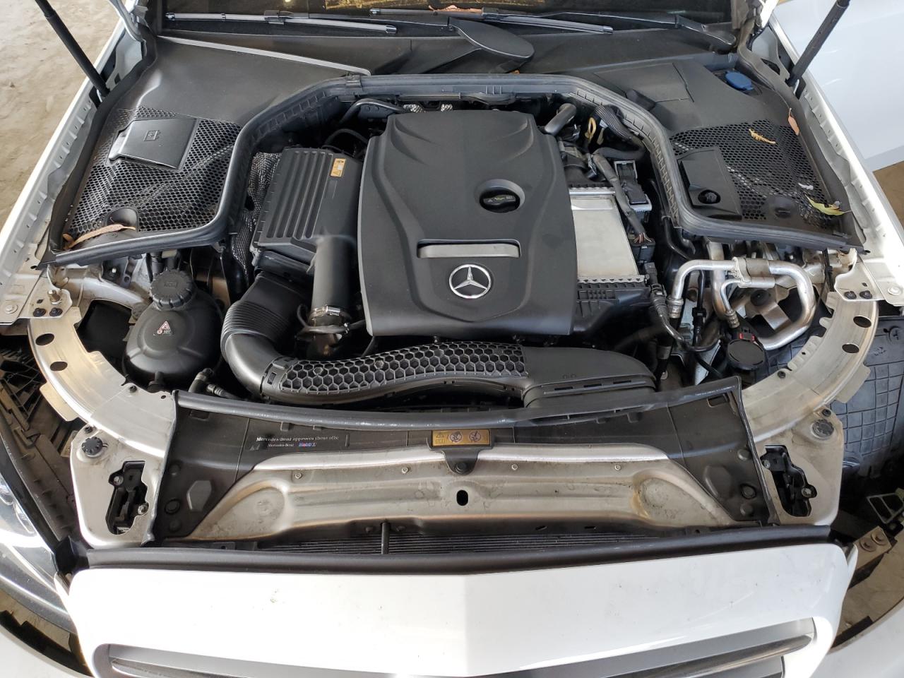 2018 Mercedes-Benz C 300 VIN: 55SWF4JB9JU280132 Lot: 61803625