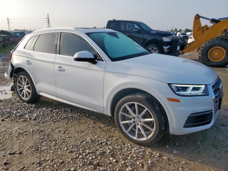  AUDI Q5 2020 White