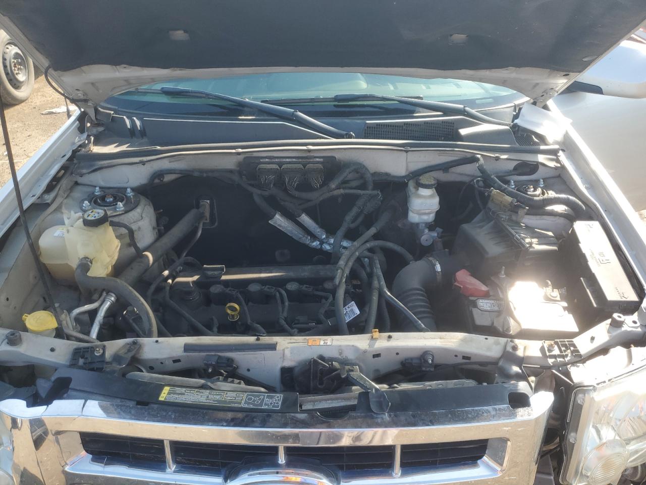 FORD ESCAPE 2009 VIN 1FMCU047X9KA02585 photo 12