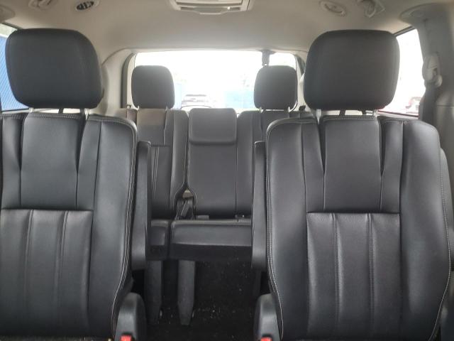 2017 DODGE GRAND CARAVAN CREW  