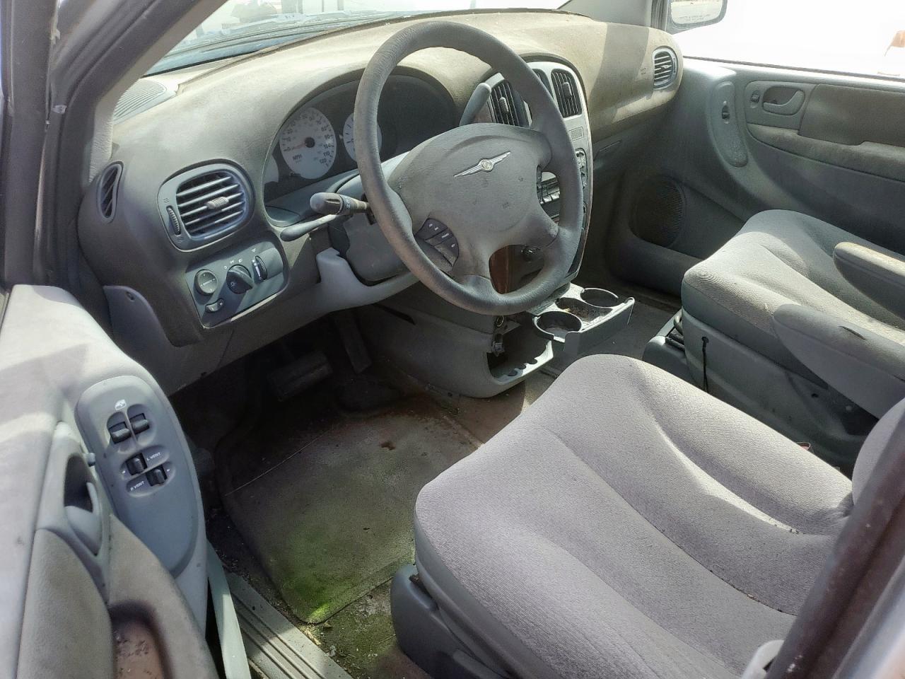 2005 Chrysler Town & Country VIN: 1C4GP45R55B263315 Lot: 62827265