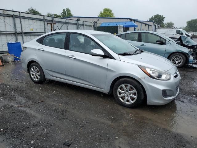  HYUNDAI ACCENT 2014 Srebrny