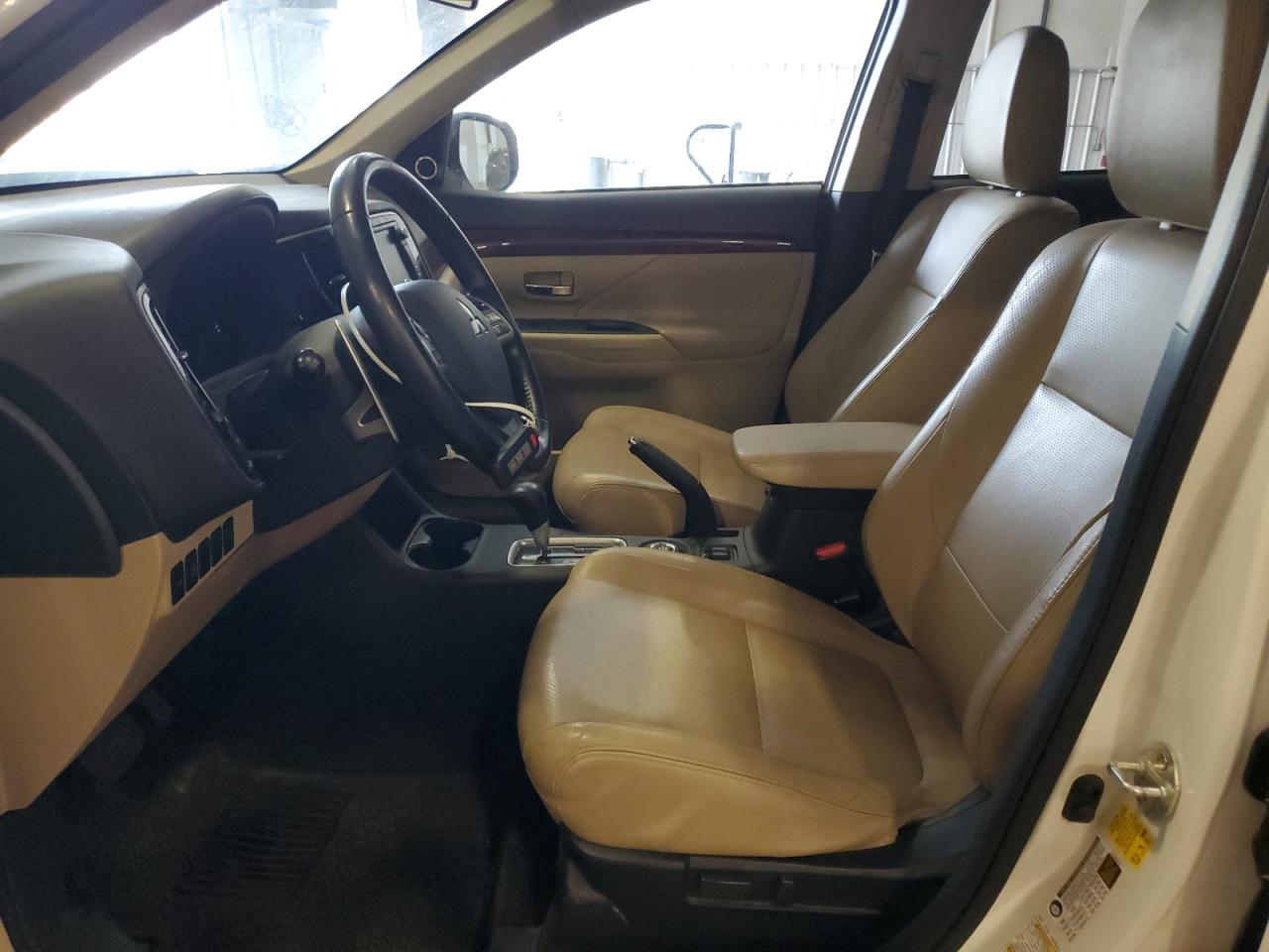 2014 Mitsubishi Outlander Gt VIN: JA4JZ4AX8EZ017302 Lot: 60526345