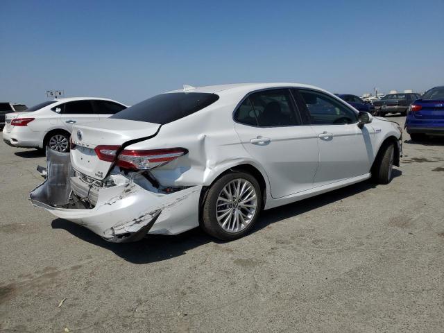  TOYOTA CAMRY 2020 Biały