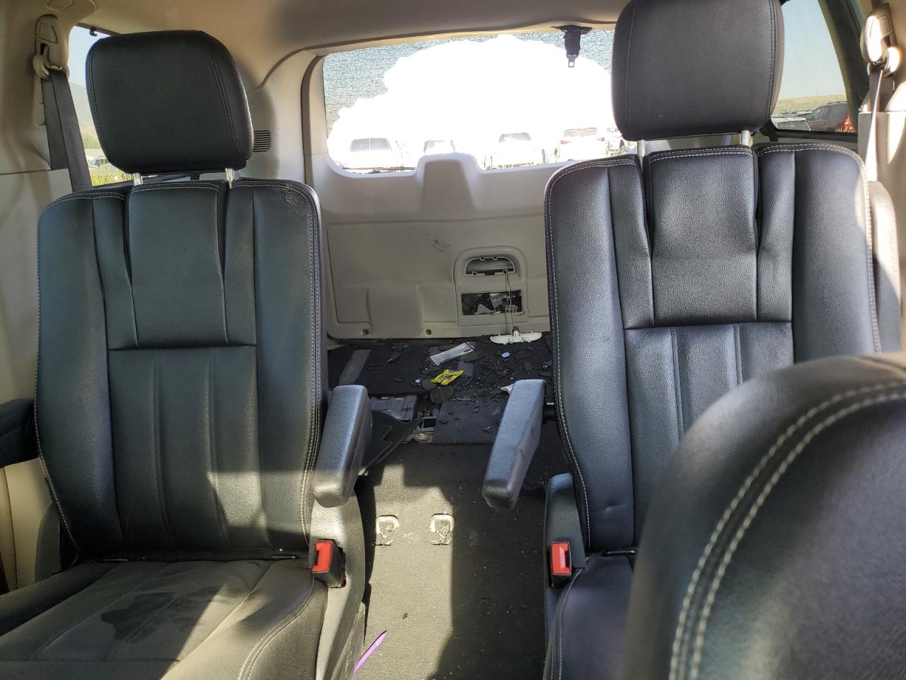 2015 Chrysler Town & Country Touring VIN: 2C4RC1BGXFR582458 Lot: 62357825
