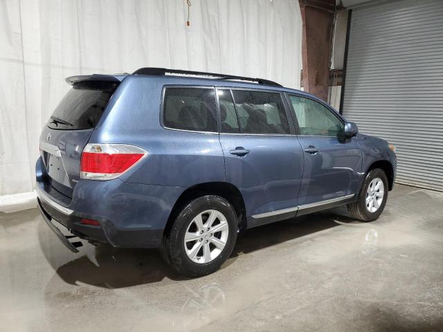 TOYOTA HIGHLANDER 2013 Granatowy
