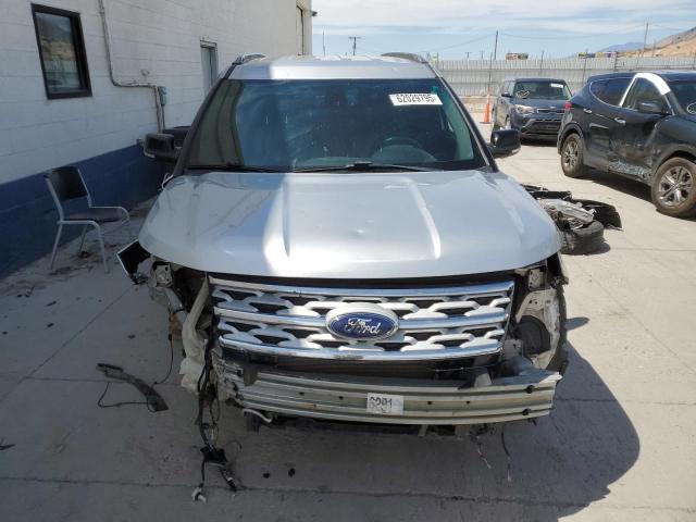  FORD EXPLORER 2018 Серебристый