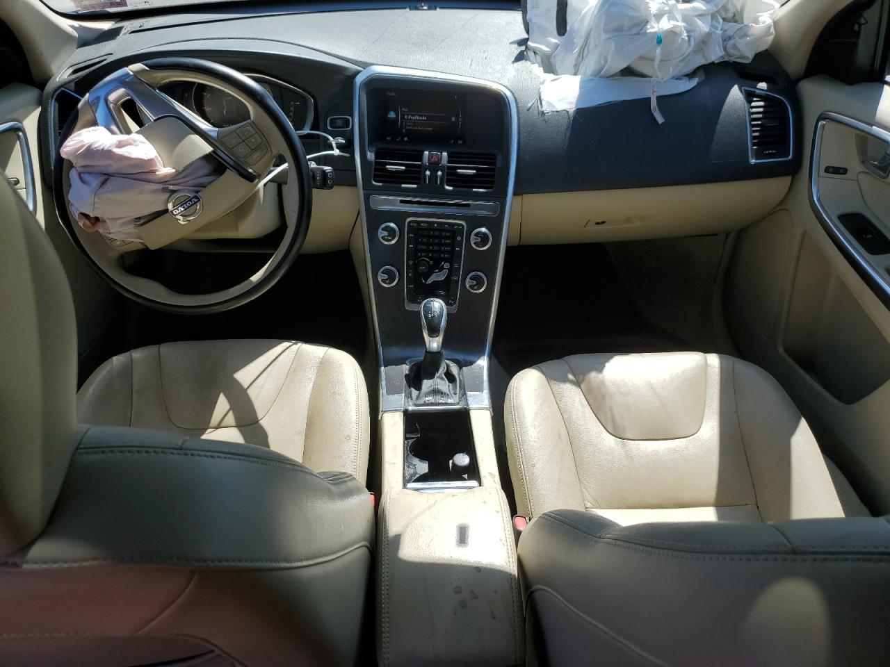 2016 Volvo Xc60 T5 Premier VIN: YV4612RK4G2856761 Lot: 62289665