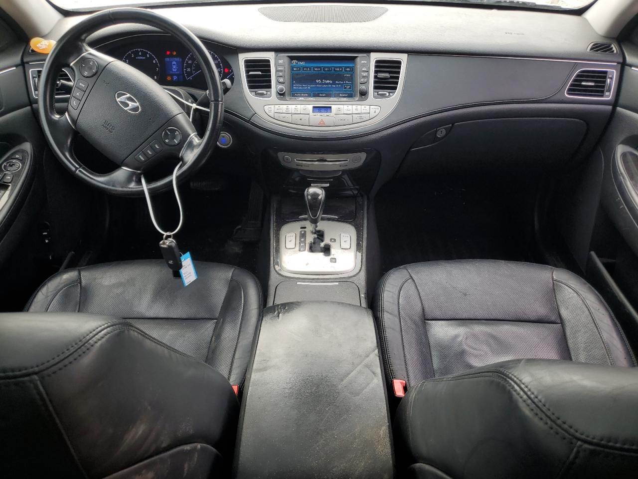 2013 Hyundai Genesis 3.8L VIN: KMHGC4DD7DU256866 Lot: 61654565