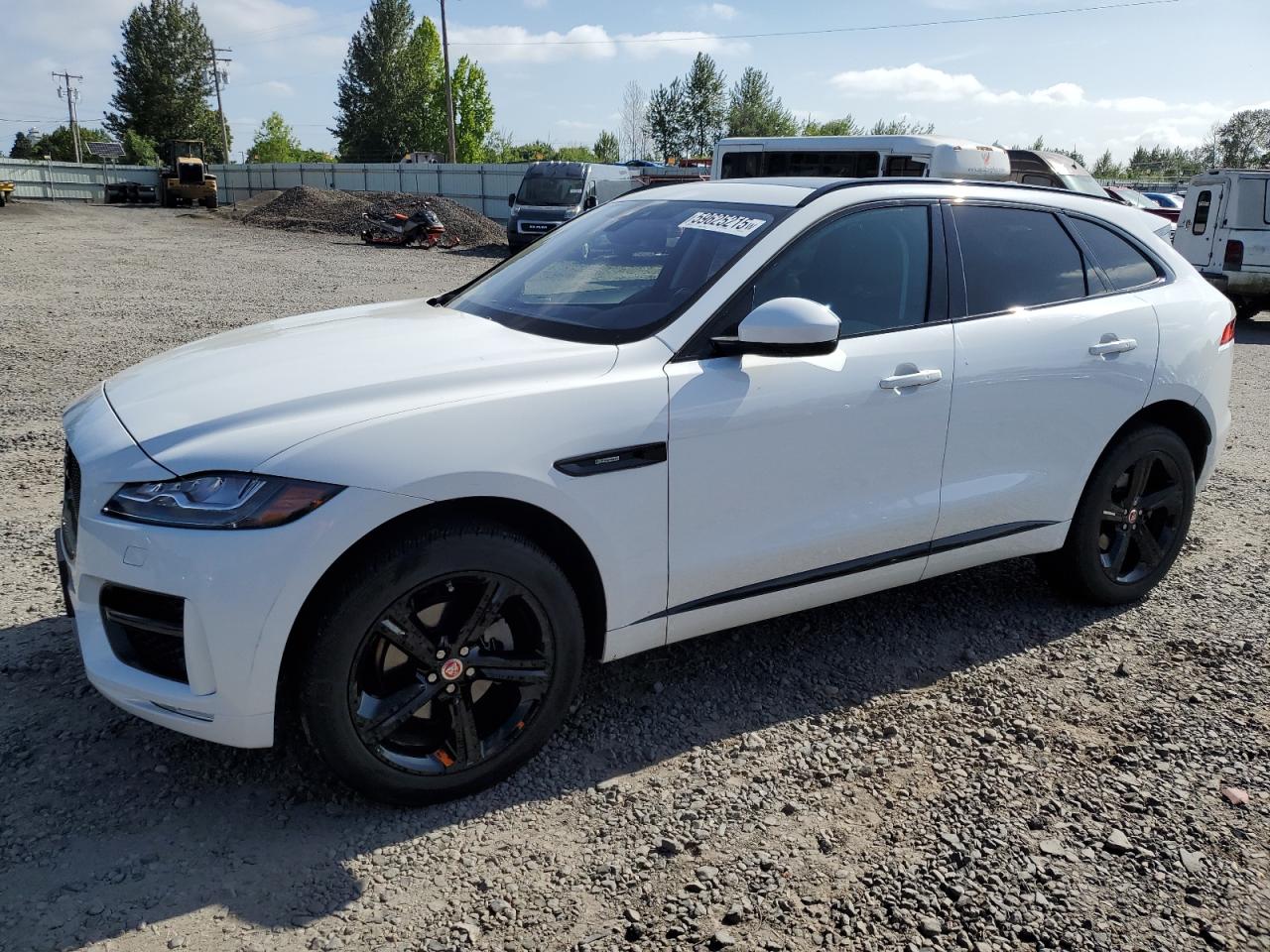 2017 Jaguar F-Pace R - Sport
