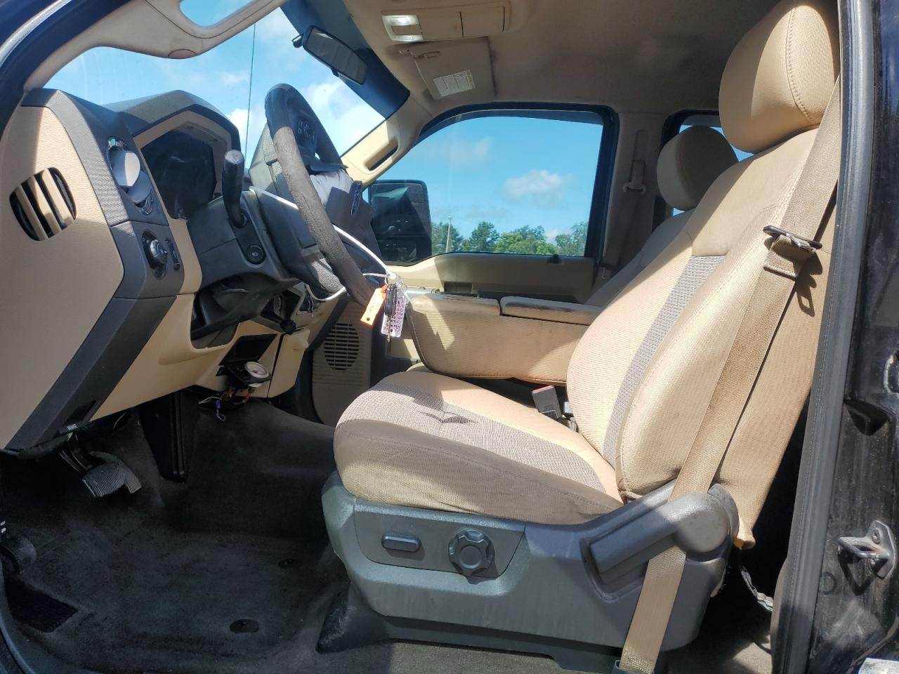 2013 Ford F250 Super Duty VIN: 1FT7W2BT6DEB08275 Lot: 61910995