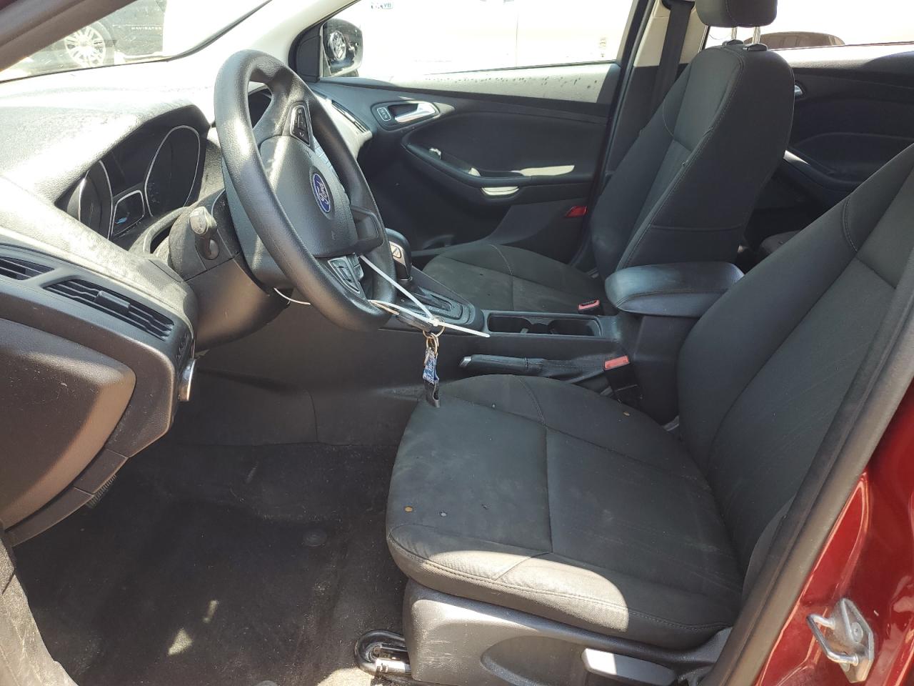 2017 Ford Focus Se VIN: 1FADP3F28HL256166 Lot: 61614095