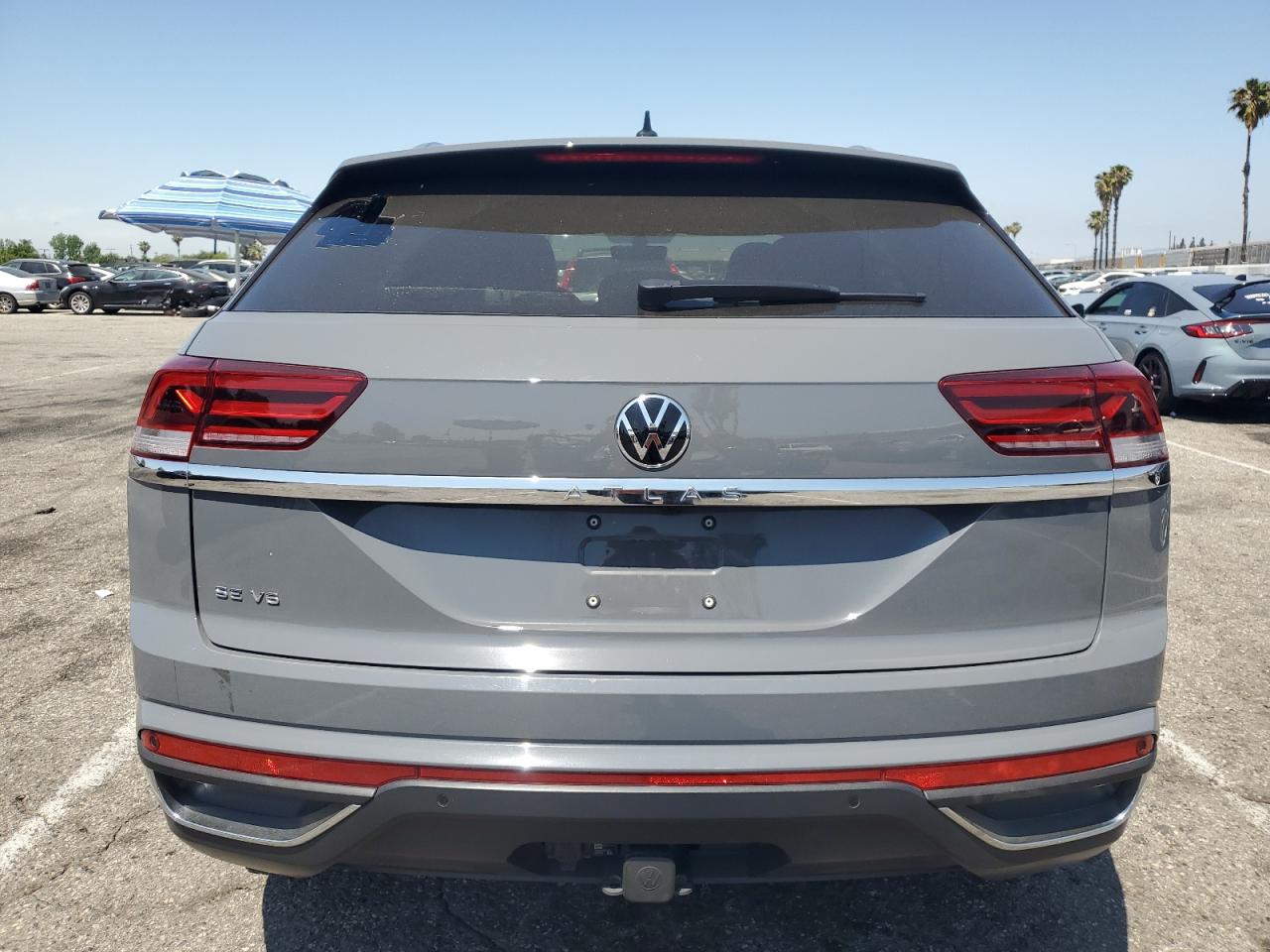 2023 Volkswagen Atlas Cross Sport Se VIN: 1V2JE2CAXPC216712 Lot: 58608325