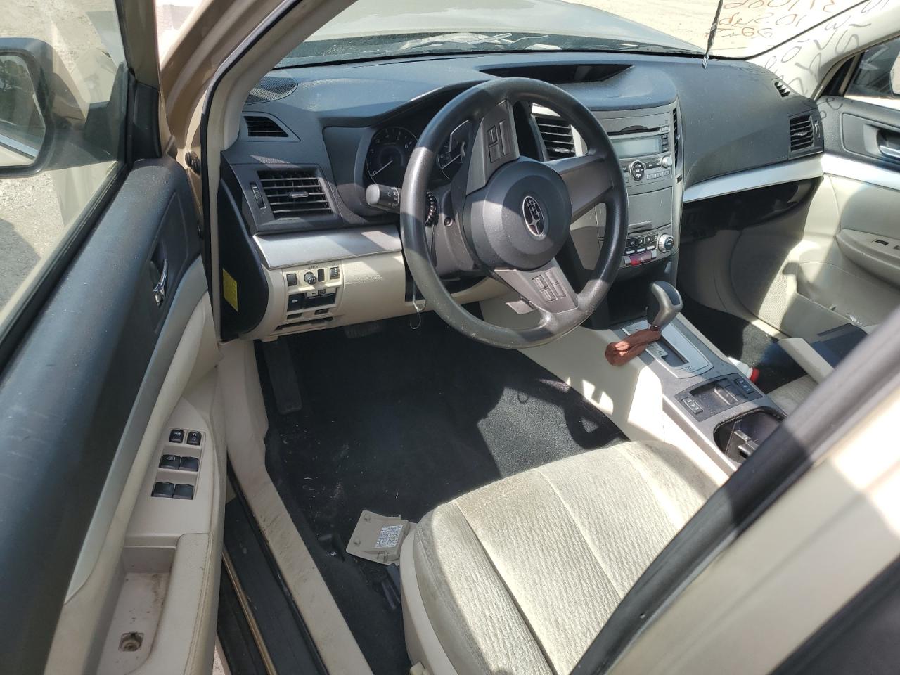 2010 Subaru Outback 2.5I Premium VIN: 4S4BRCGC5A3379086 Lot: 61606585